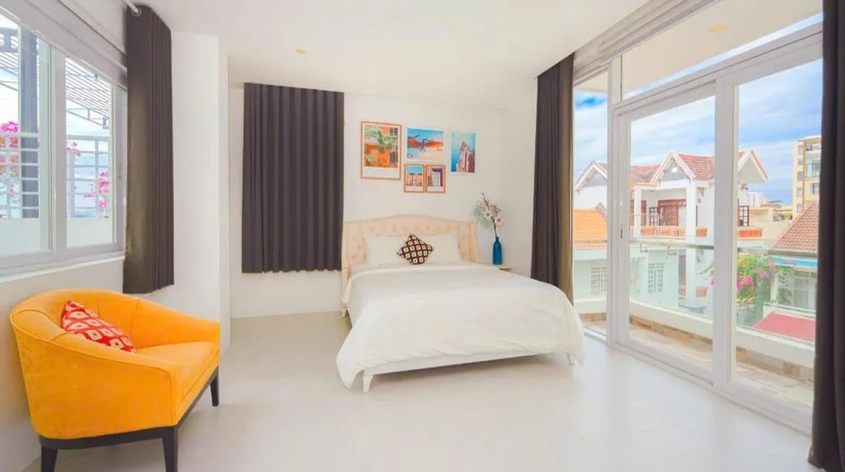 Ocean View Villa - 8 Bedrooms - In Great Location - Just 10M From The Beach 나트랑