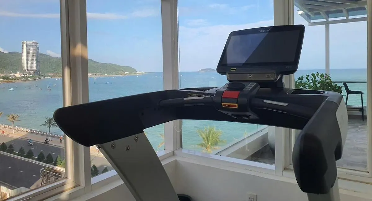 Ocean View Villa - 8 Bedrooms - In Great Location - Just 10M From The Beach 나트랑 베트남