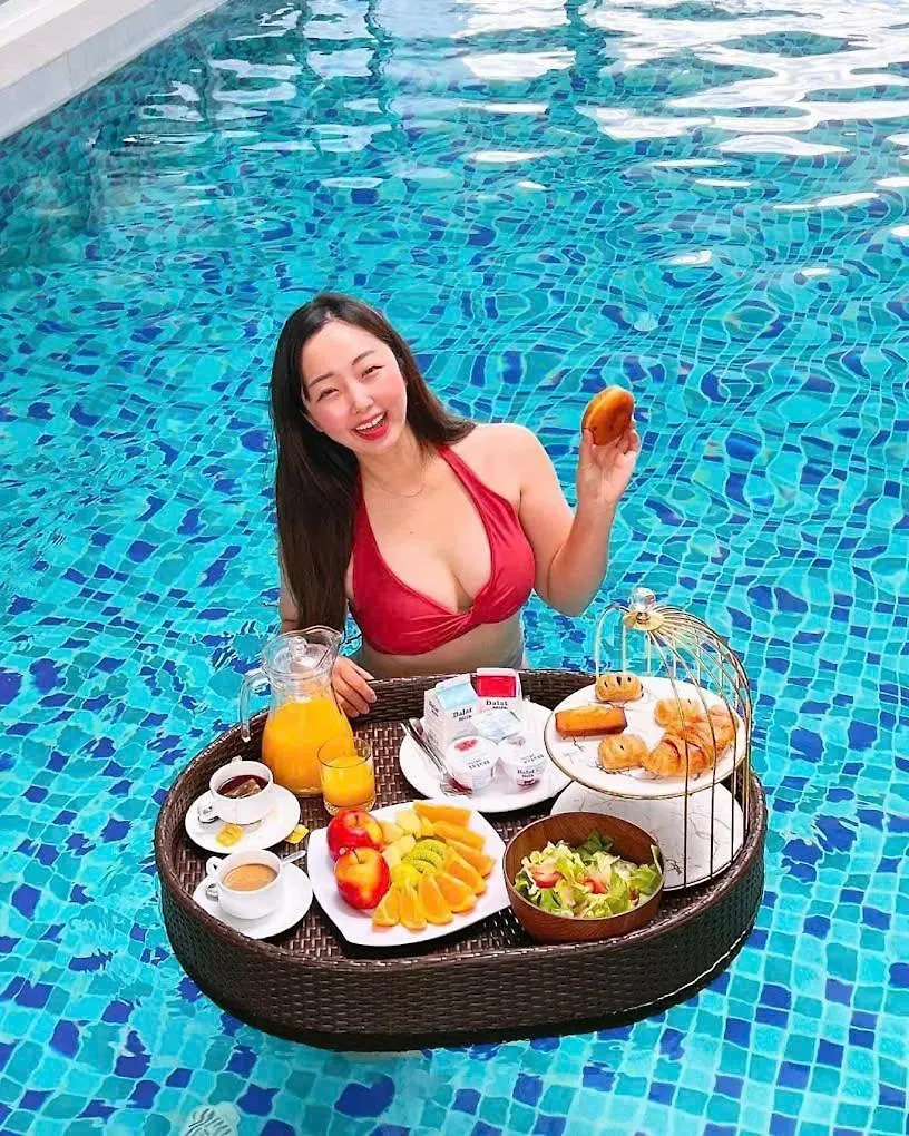 Ocean View Villa - 8 Bedrooms - In Great Location - Just 10M From The Beach 나트랑 베트남